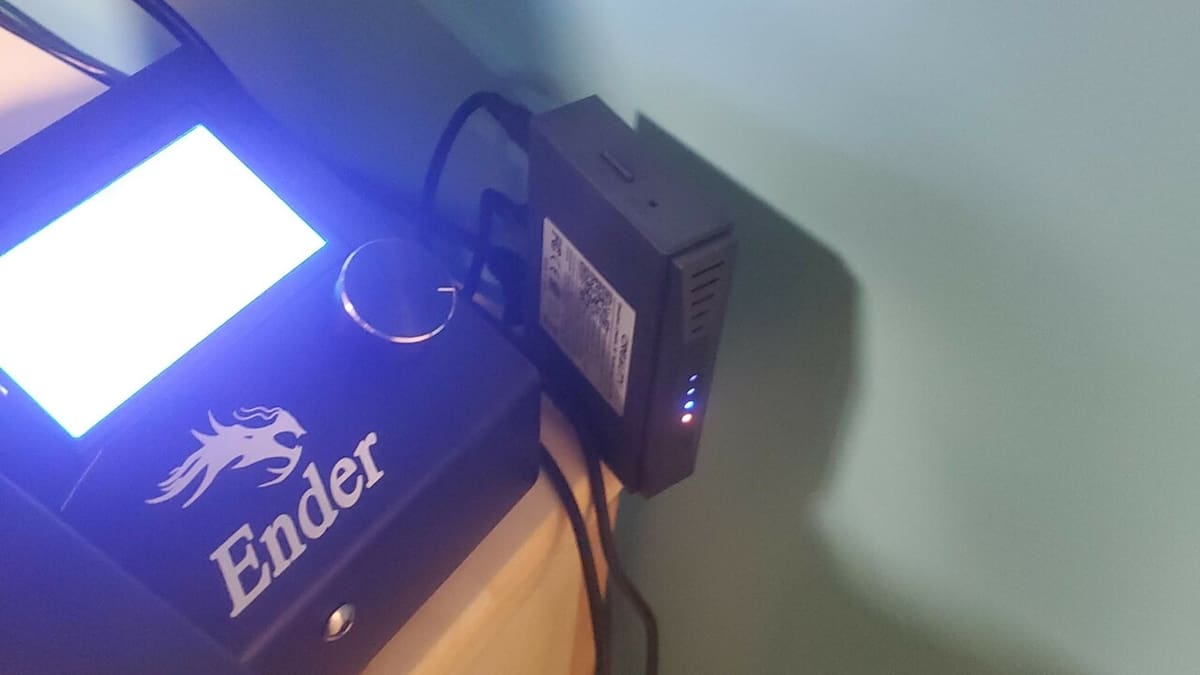 Users report mixed experiences with the Creality Box 2.0
