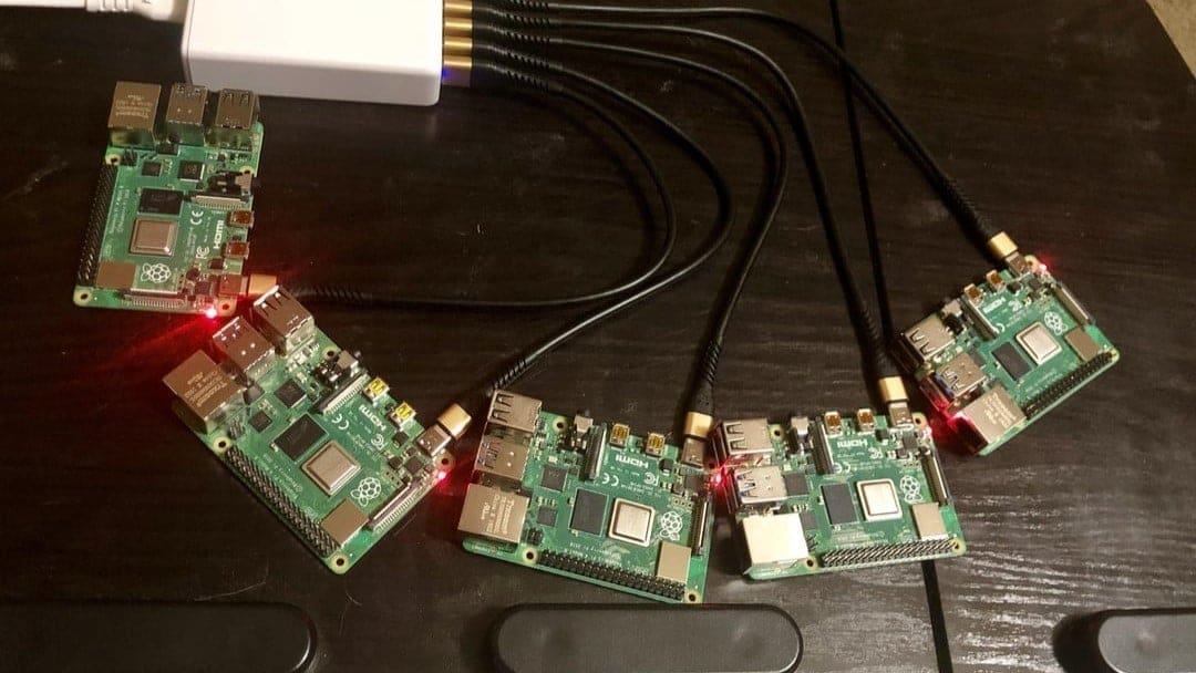 Image of: 2. <span class="link" data-action="modal-open" data-modal-ajax="/en/product-overlay/142634/limit/0/">Raspberry Pi 4</span>