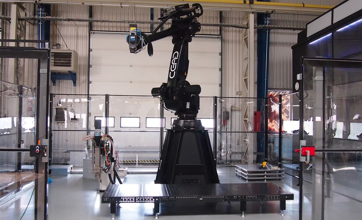 Image of Robotic Arm 3D Printing: CEAD