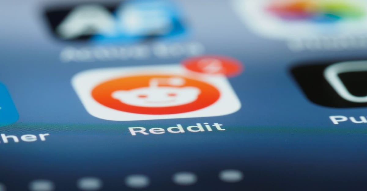 On Reddit, one can find a huge community of 3D printing enthusiasts