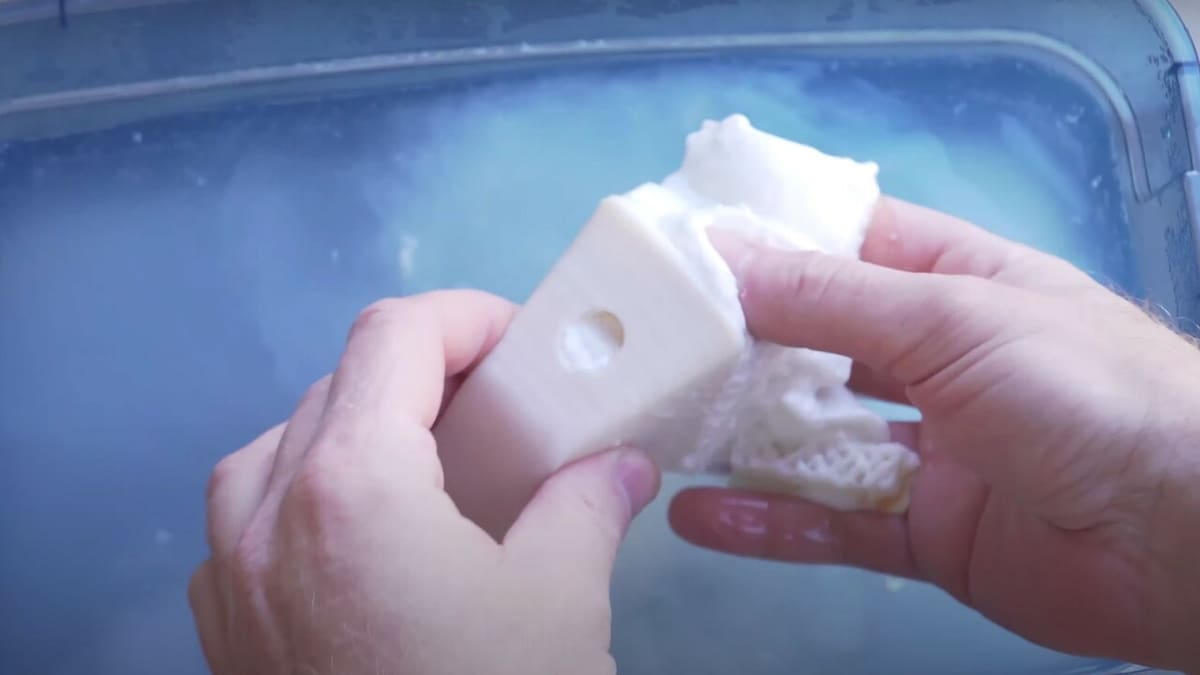Can you guess which part is the soluble supports?