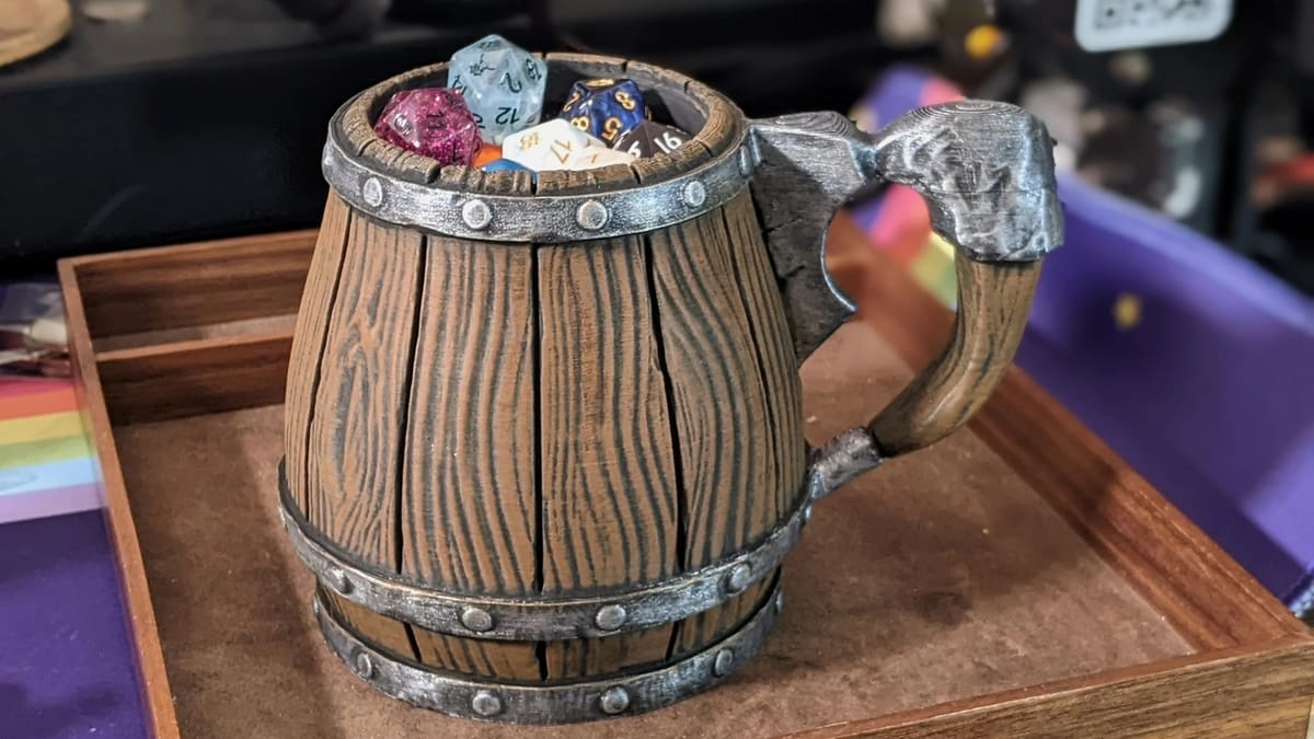 Keep yourself immersed while enjoying a well-deserved drink