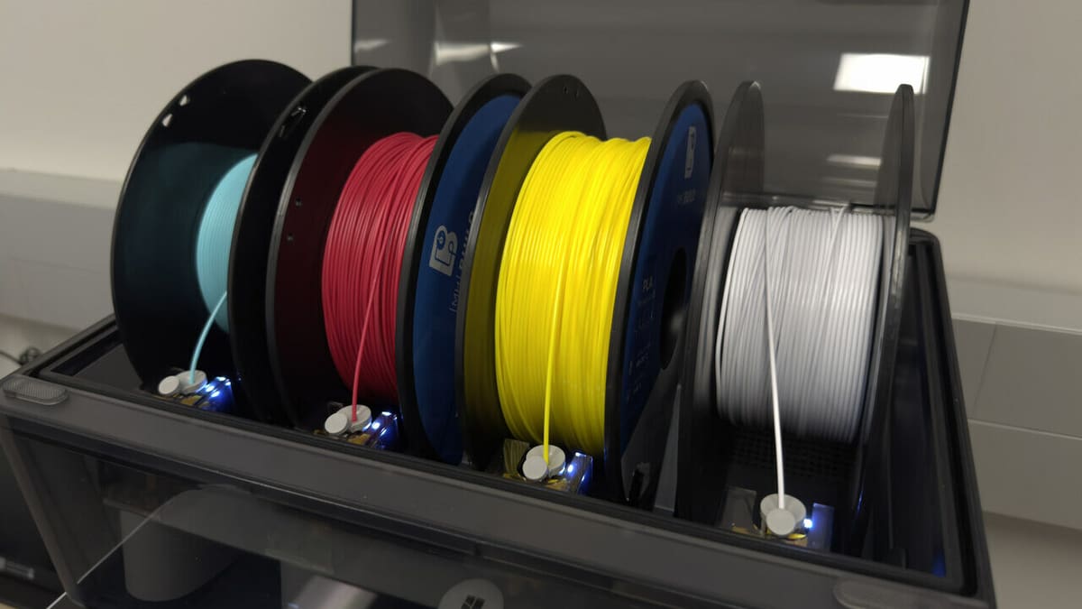 Choosing the right colors is crucial to obtain good quality results