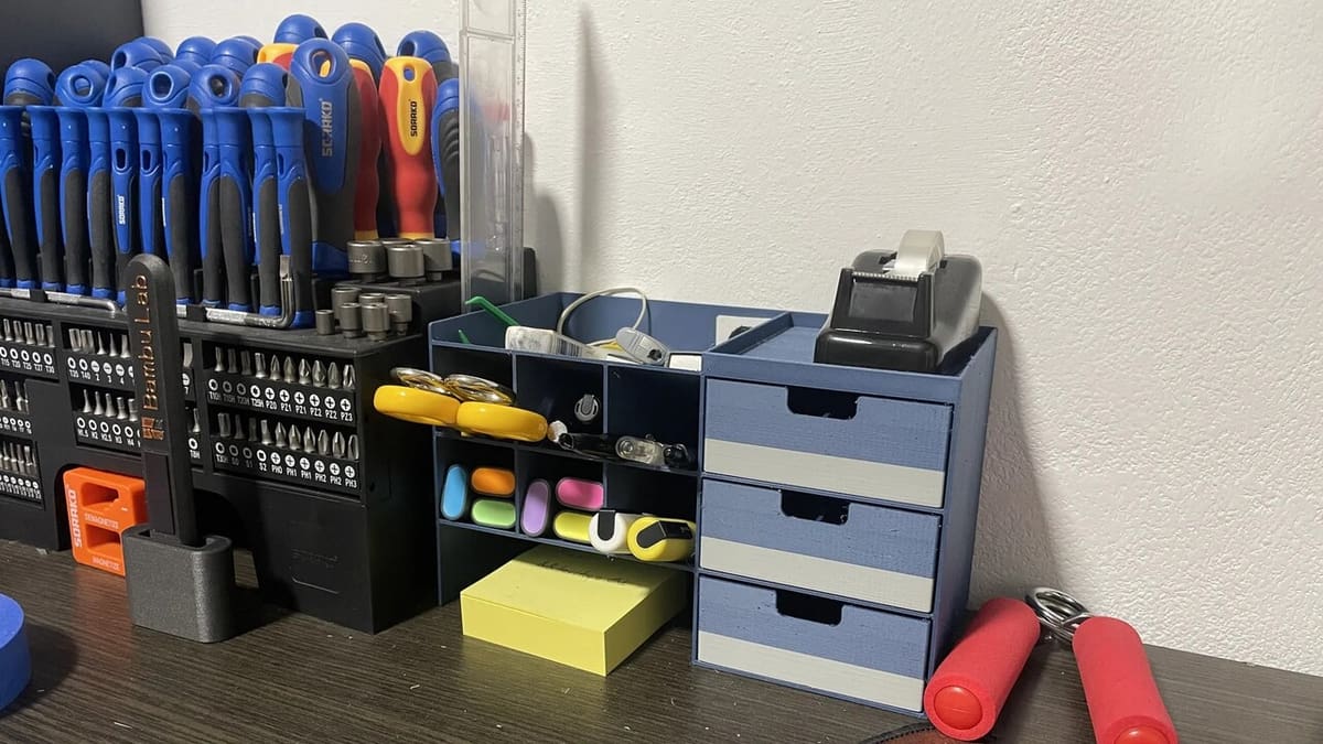 Just the right size for your desk