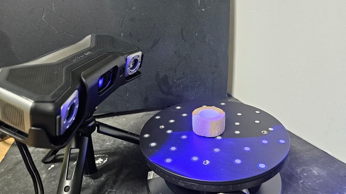 Revopoint Mini Standard 3D Scanner (Masaüstü & Elde Kullanıma Uygun) - Robot Sep