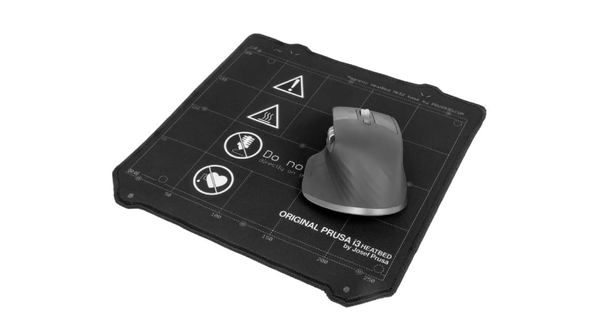 Image of 3D Printing Merch That’s Actually Worth Buying: Prusa Heatbed Mousepad