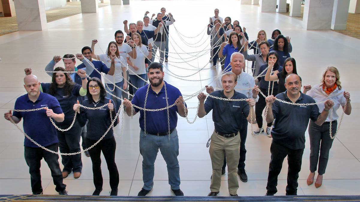 EnvisionTEC Prints Huge Chain, Announces New Durable E-RigidForm Material | All3DP