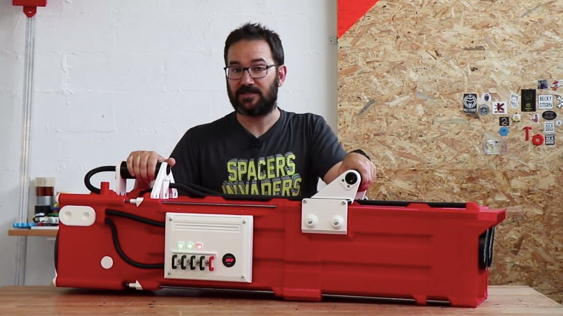 Giant Working NERF Gun Runs On Tiny Arduino