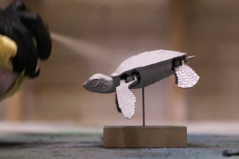 Best Paint for Plastic (PLA, ABS, PETG, Nylon) All3DP