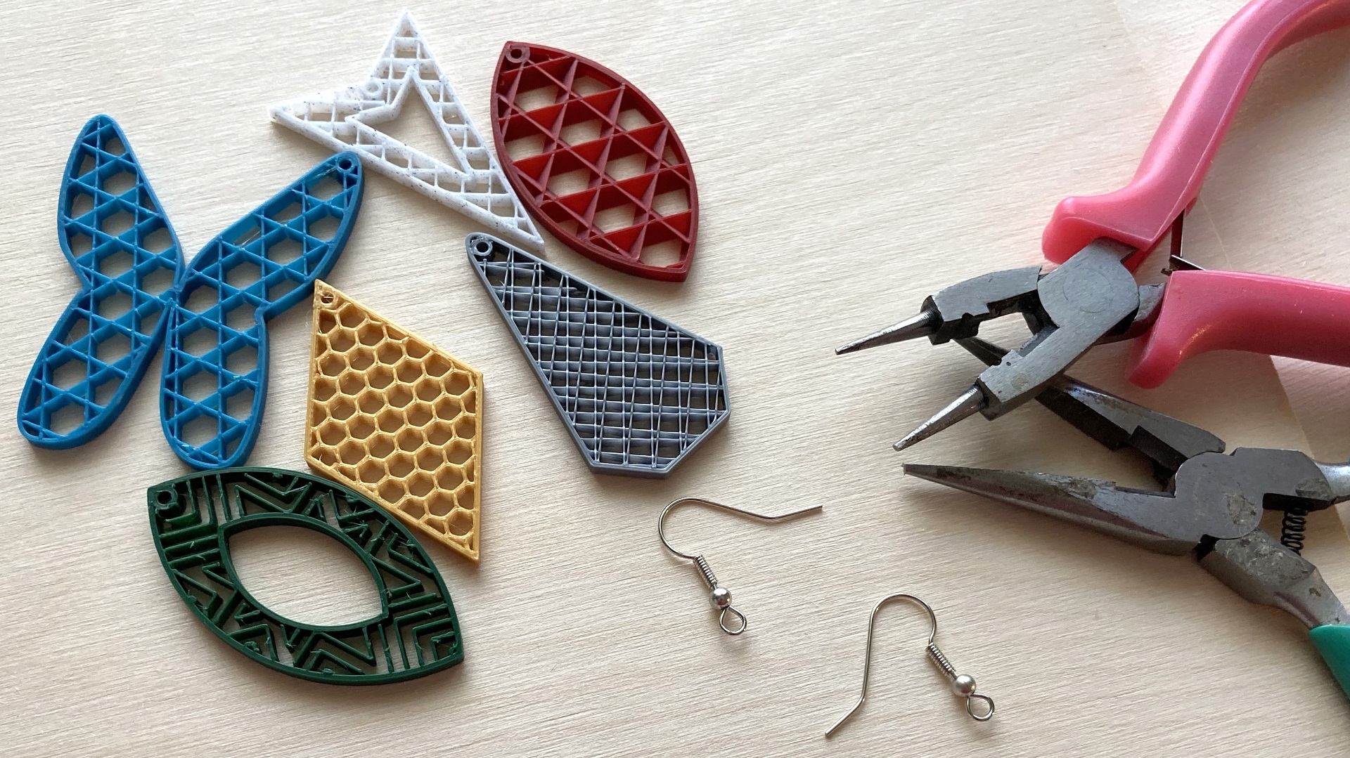 LV Earrings 6 3D model 3D printable
