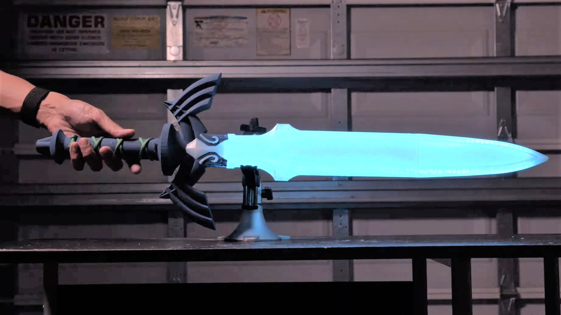 3D Printing My Very Own Master Sword! - Zelda Dungeon