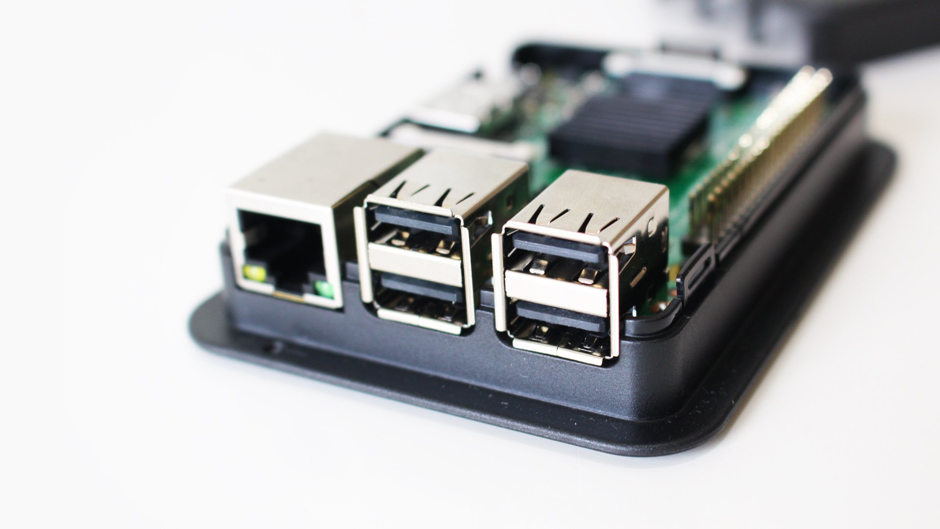 5 Raspberry Pi Alternatives: Rock64, PocketBeagle, Banana Pi, Odroid