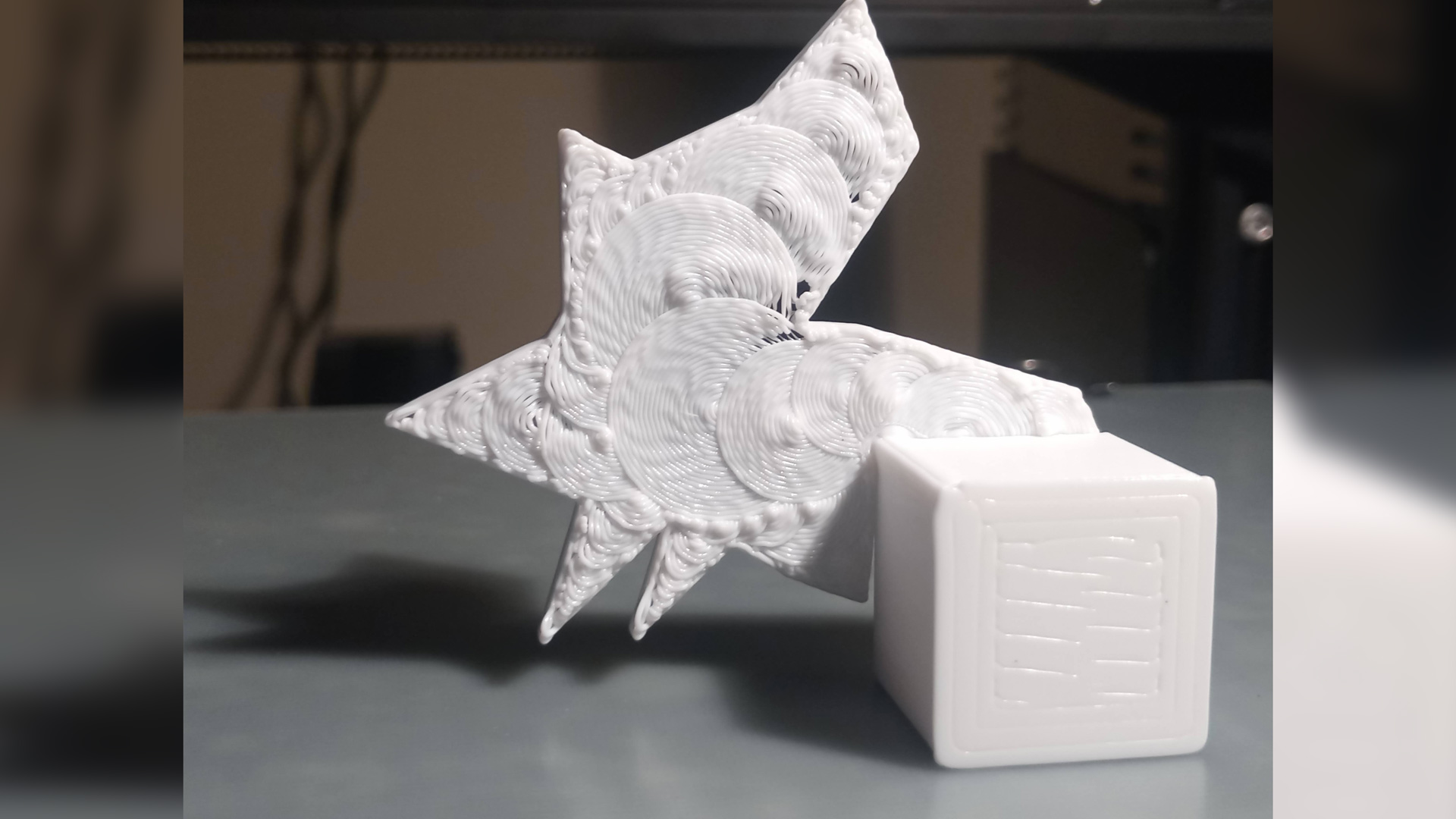 arc-overhangs-let-you-3d-print-on-top-of-thin-air-all3dp