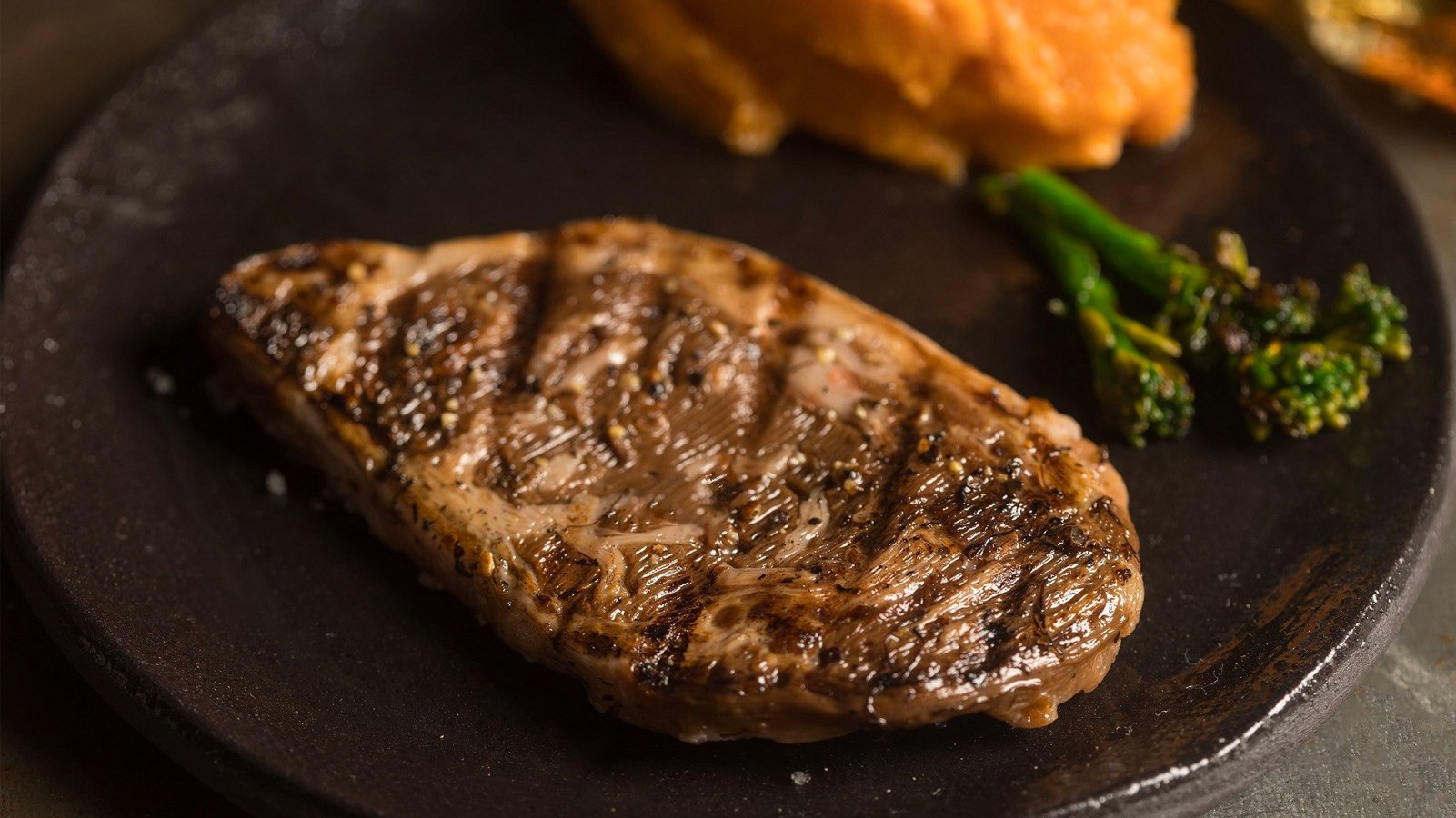 Steakholder Meets: Kashrut and the cultivated meat industry - Steakholder  Foods
